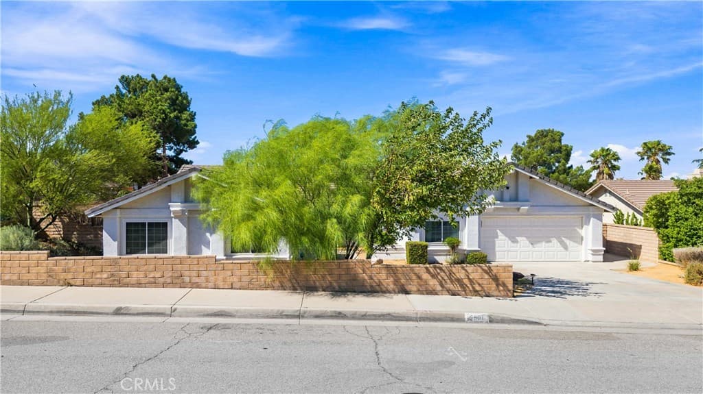 5901 Redwood