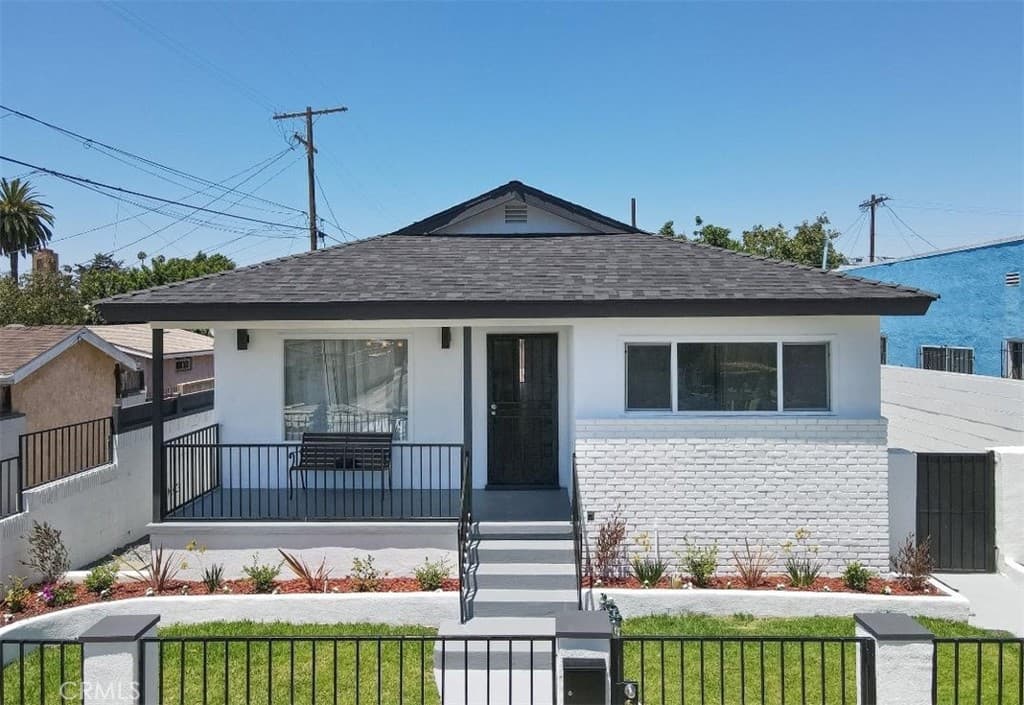 1839 W 35th