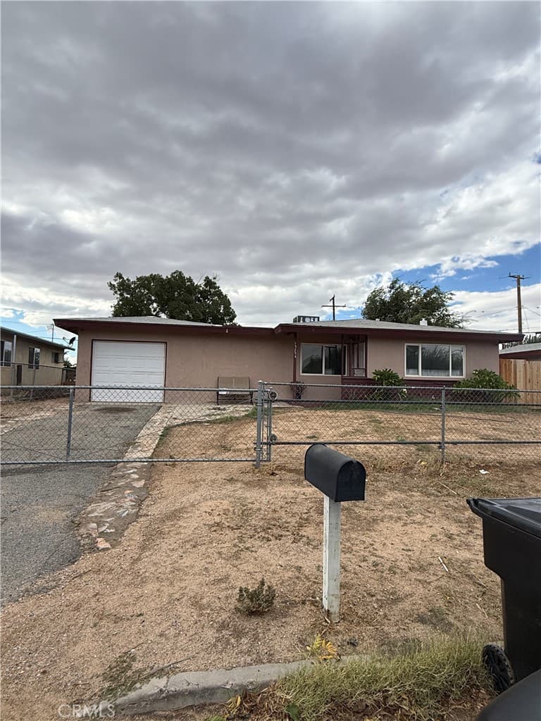 15254 Las Piedras Drive