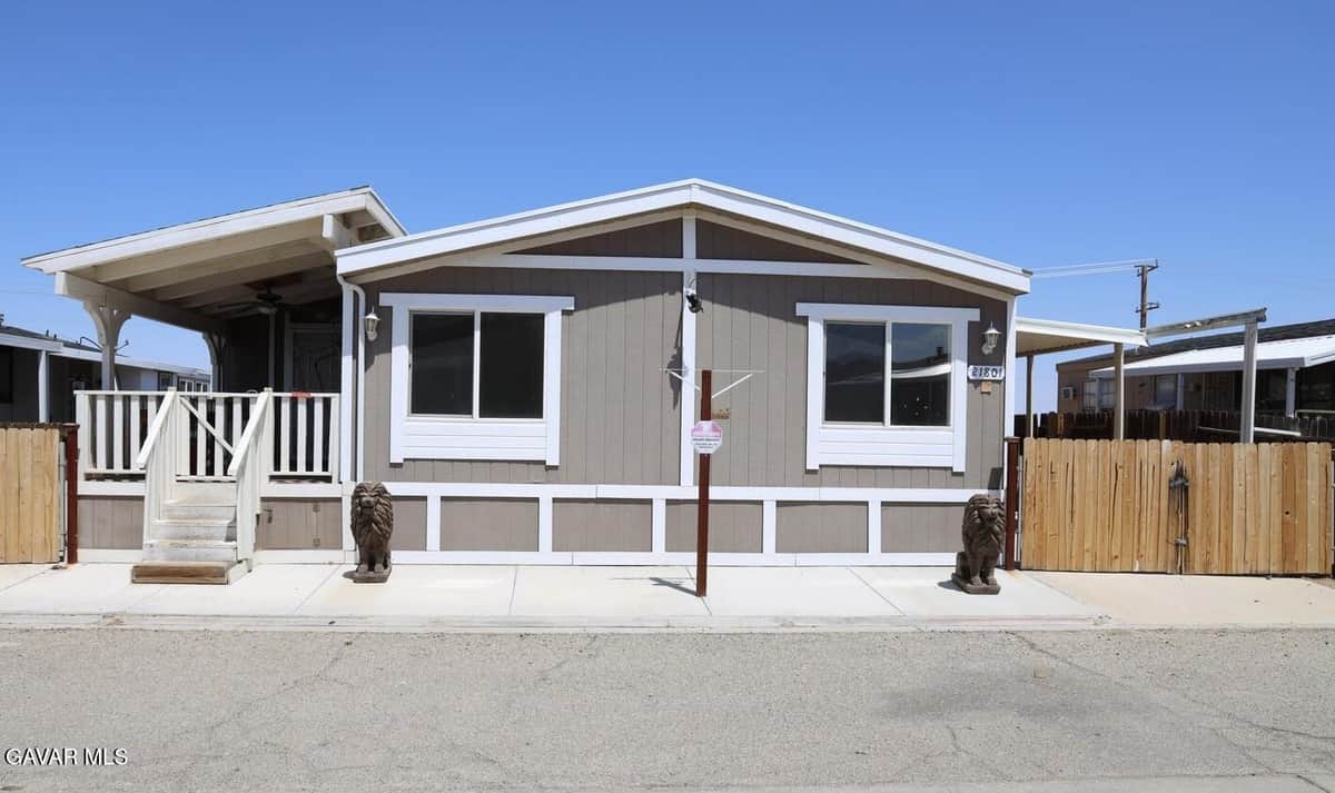 21801 Mesquite Street