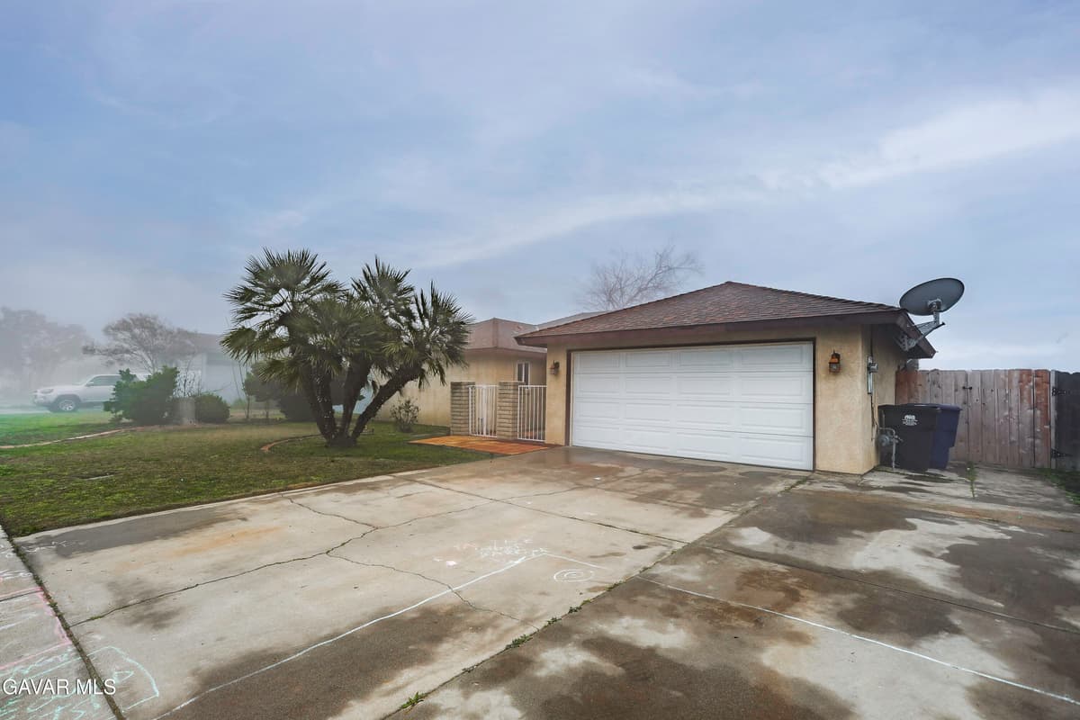 4507 Posada Avenue