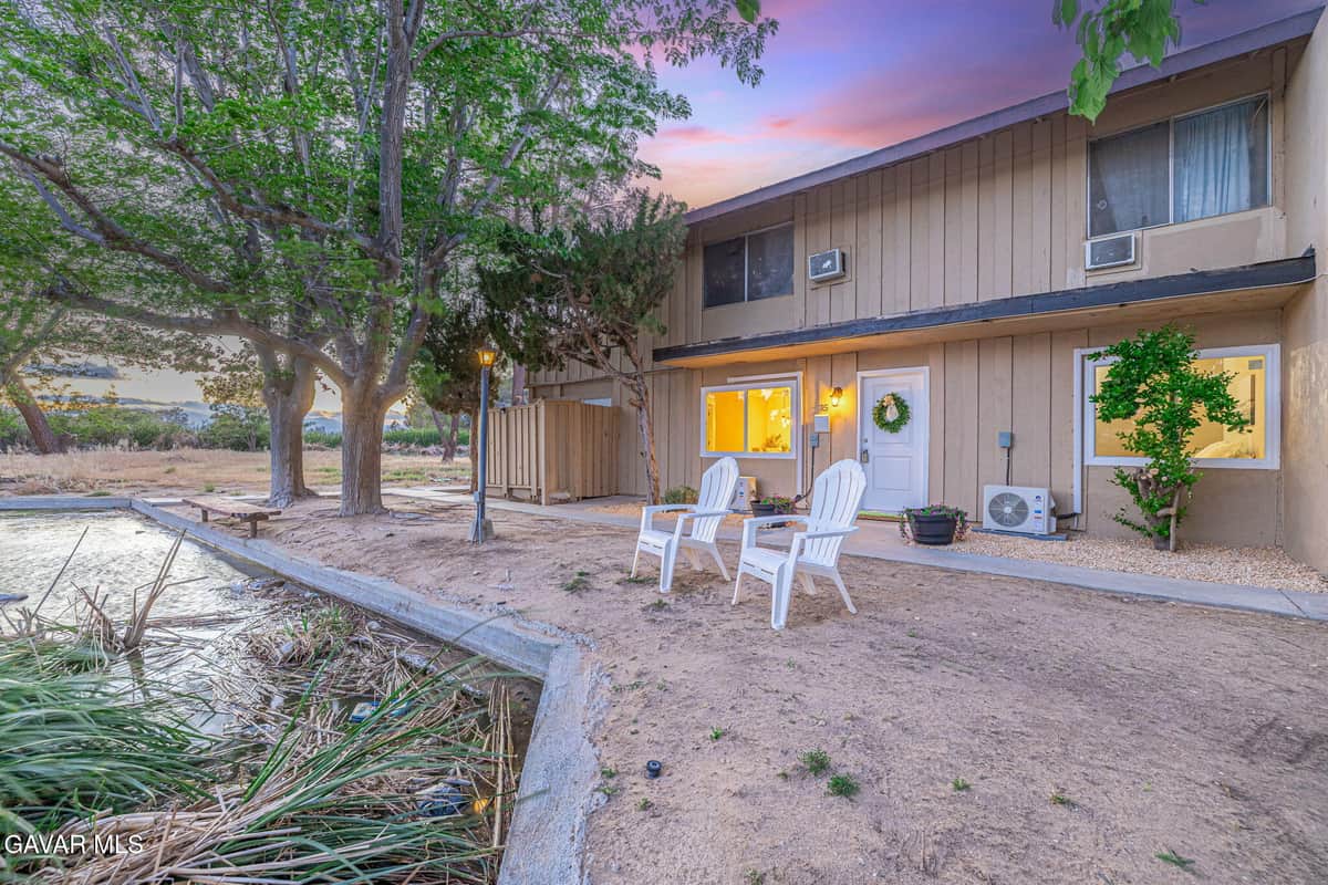 21329 Lake Shore Drive