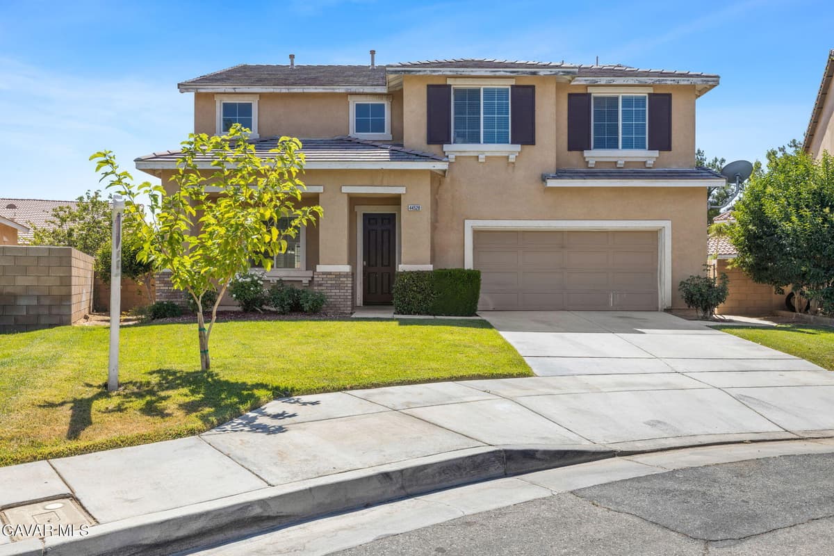44528 Orchard Lane